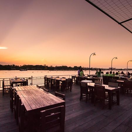 Kalanan Riverside Resort Former Buddy Oriental Riverside Nonthaburi Exterior foto