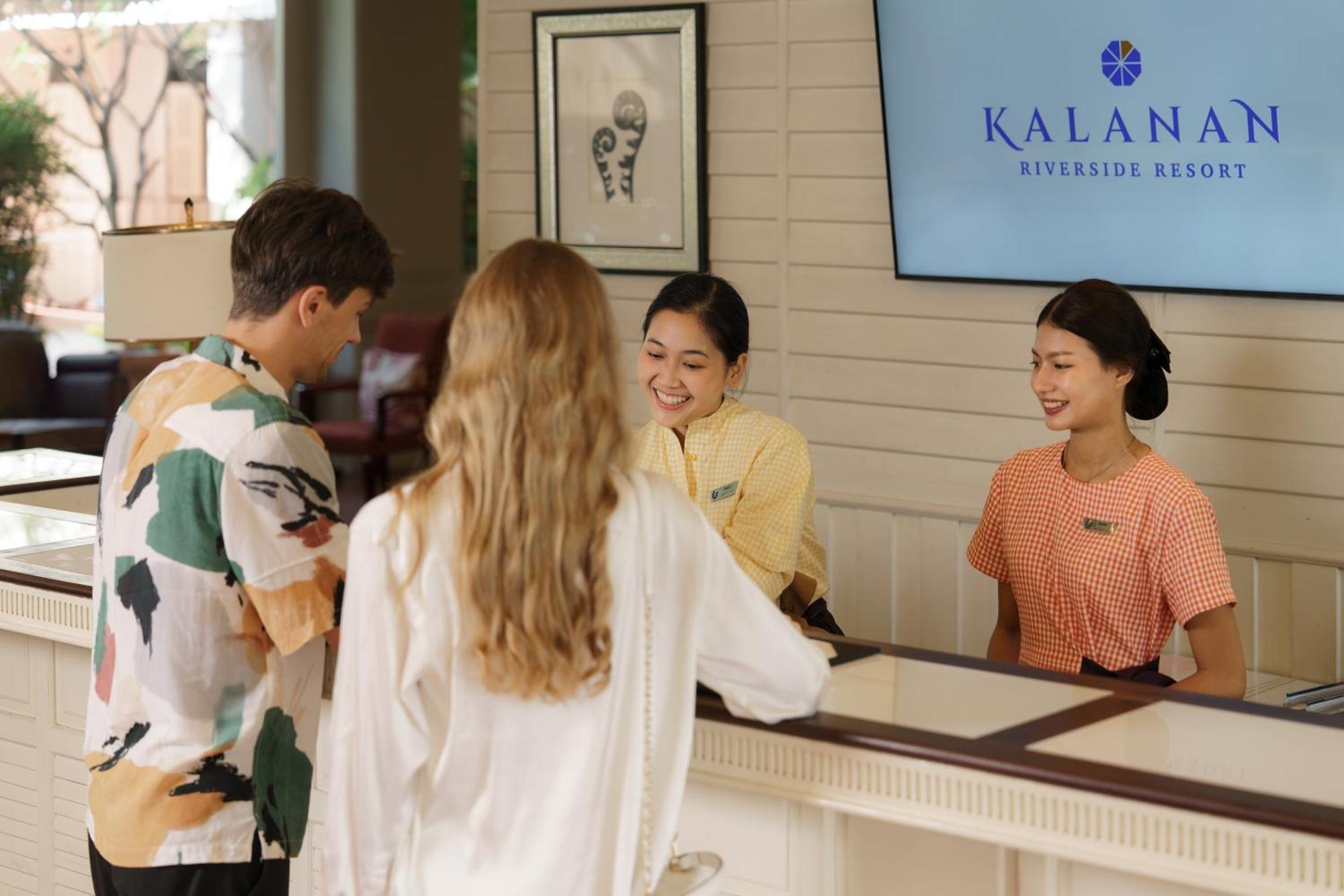 Kalanan Riverside Resort Nonthaburi Exterior foto