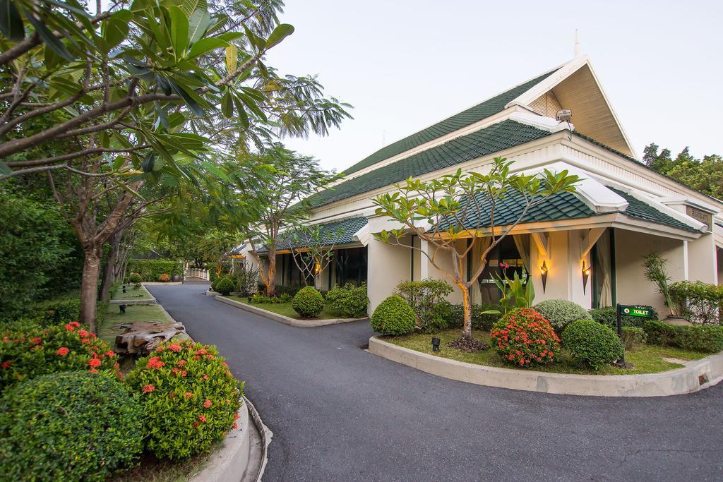 Kalanan Riverside Resort Former Buddy Oriental Riverside Nonthaburi Exterior foto